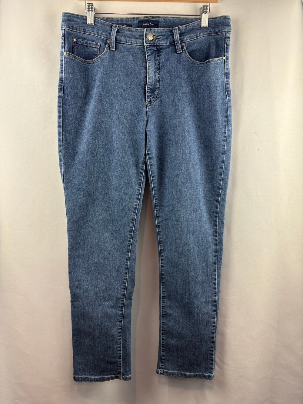 Women’s Charter Club Size 12 Medium Wash Blue Straight Leg Jeans